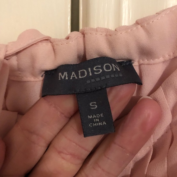 Light pink formal gown - Picture 3 of 3